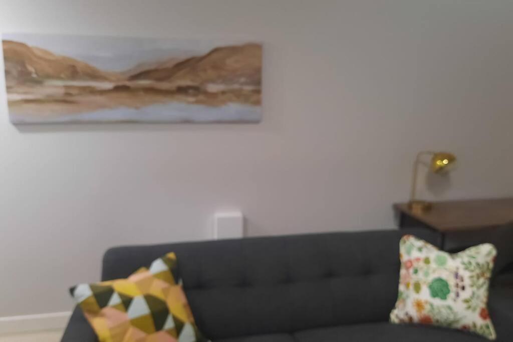Carsonway Basement Suite Edmonton Eksteriør bilde